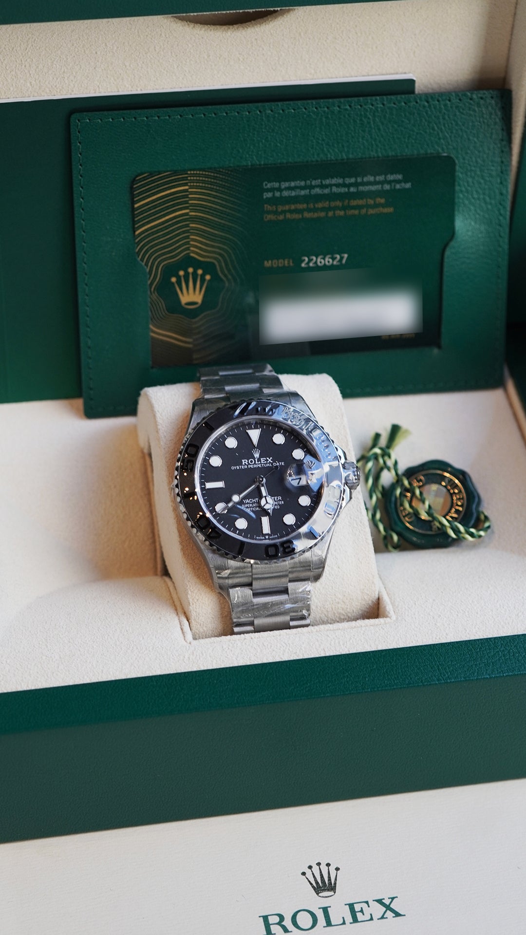 Rolex Yacht Master42 Intense Black Dial Titanium Mens Watch 226627