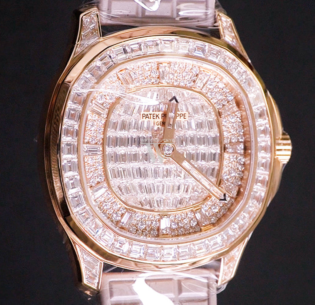 Patek Philippe Aquanaut Luce Haute Joaillerie Diamond Bezel 5062/450R Watch