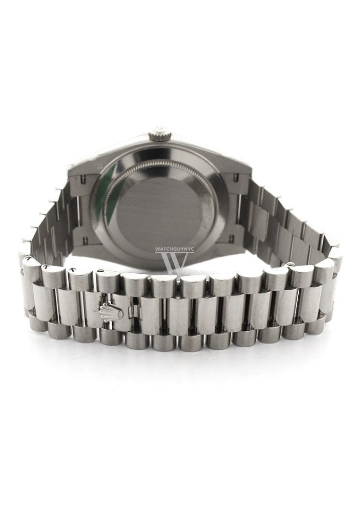 Rolex Day-Date 40 Blue Roman Dial Fluted Bezel White Gold President Automatic Mens Watch 228239