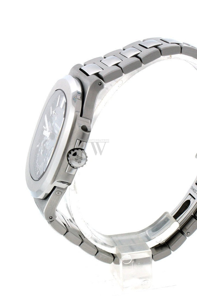 Patek Philippe Nautilus Blue Dial Stainless Steel Mens Watch 5712/1A-001